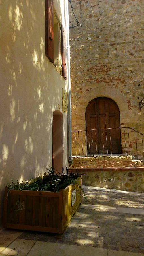 Maison Au Pied De La Cathedrale إيلن المظهر الخارجي الصورة